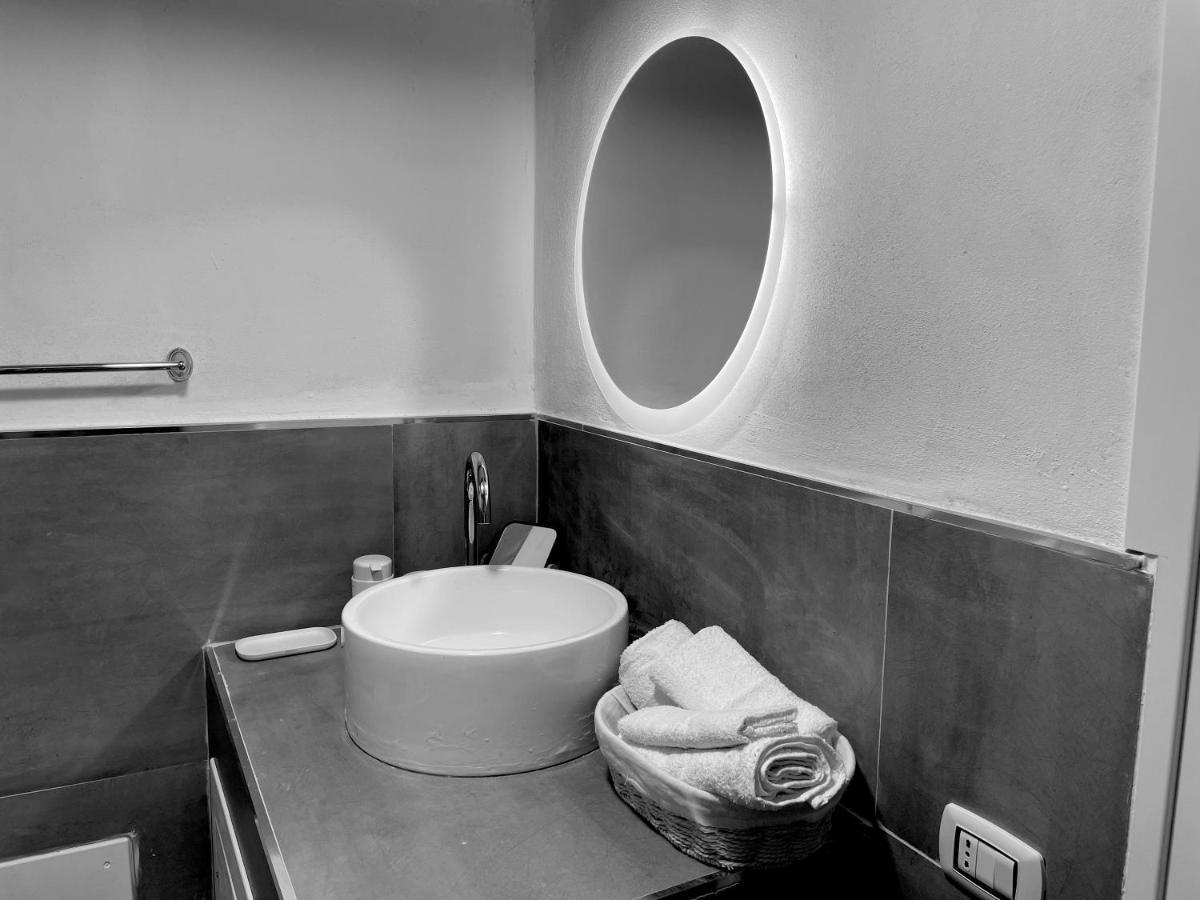 Corrieri Little Apartment Palermo Eksteriør bilde